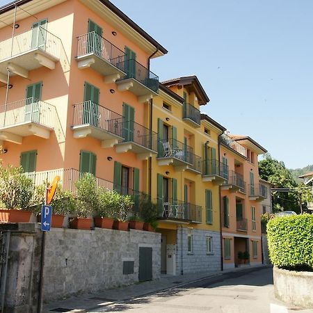 דירות סטרסה Il Nuovo Palazzotto חדר תמונה
