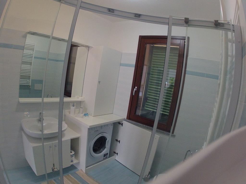 דירות סטרסה Il Nuovo Palazzotto חדר תמונה